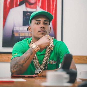 MC POZE SEXTA FEIRA ELA SE PREPARA E VEM DAQUELE JEITO playlist cover