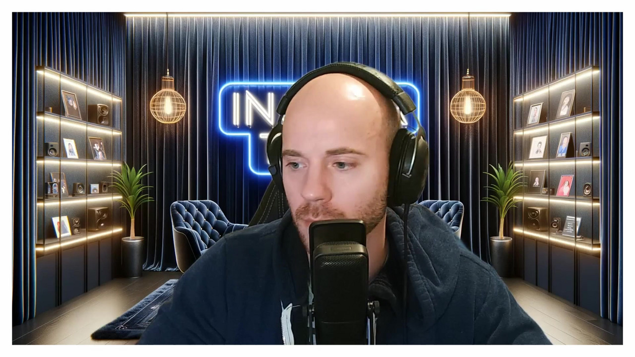 Cover art for the episode Fanvue - the new ONLYFANS killer thanks to AI support 