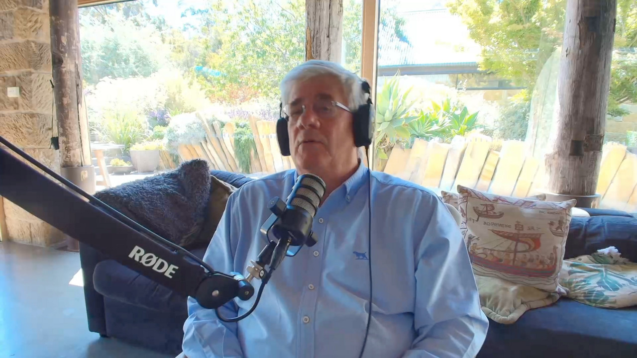 Saul Eslake | The BroadCast With Shane Broad - The BroadCast with Shane ...