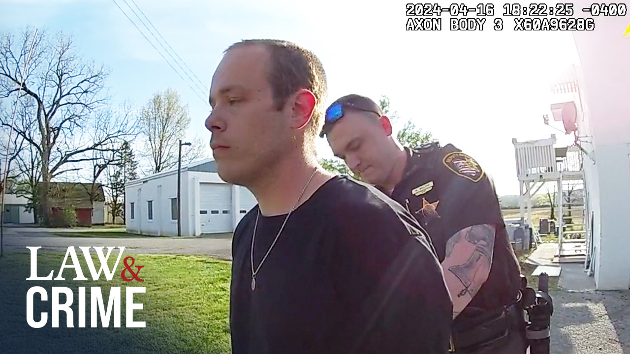 Ohio Man Kills Neighbor In Front of Wife - Crime Fix with Angenette ...