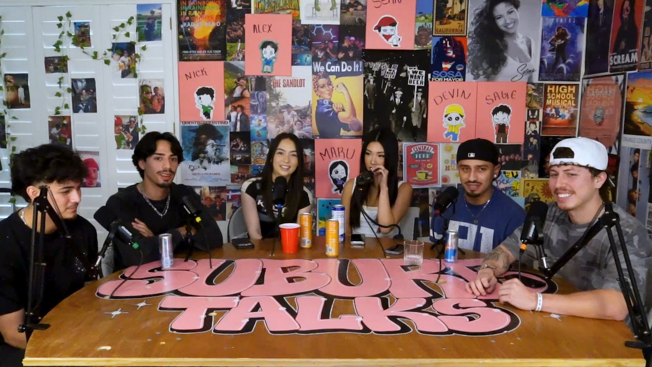 CAN YOU HAVE A PRIVATE LIFE AS A STREAMER? - Suburb Talks | Podcast on ...