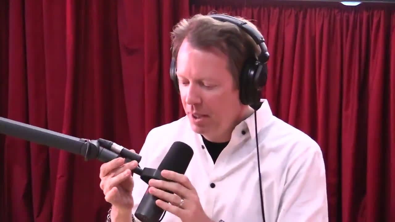 #1003 - Sean Carroll - The Joe Rogan Experience | Podcast on Spotify